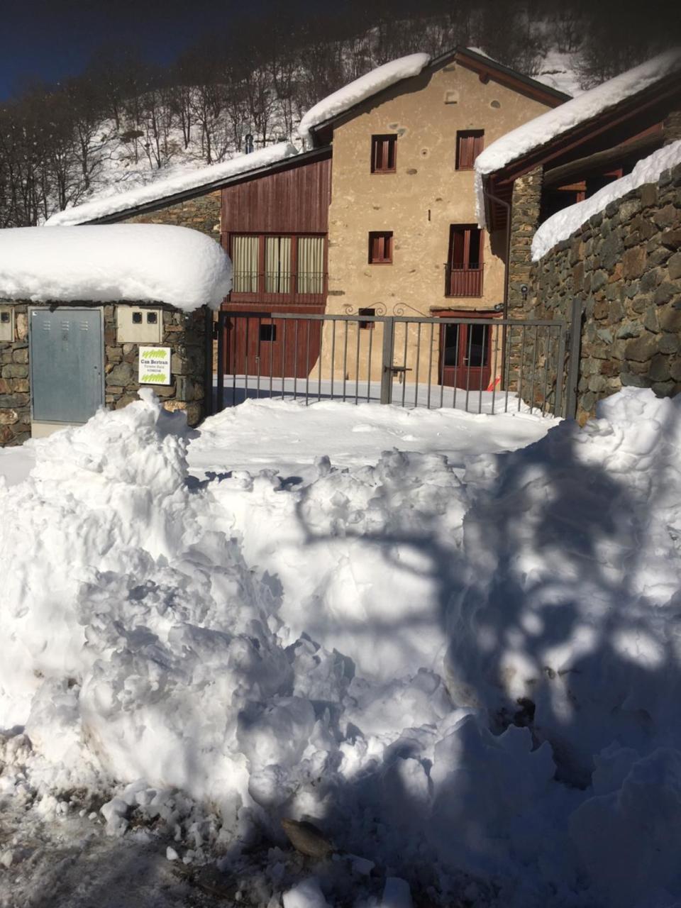 Can Bertran Fornells de la Montaña Kültér fotó